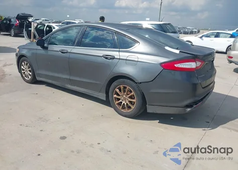 2015 Ford Fusion S z USA, uszkodzony, nr VIN 1FA6P0G78F5123667